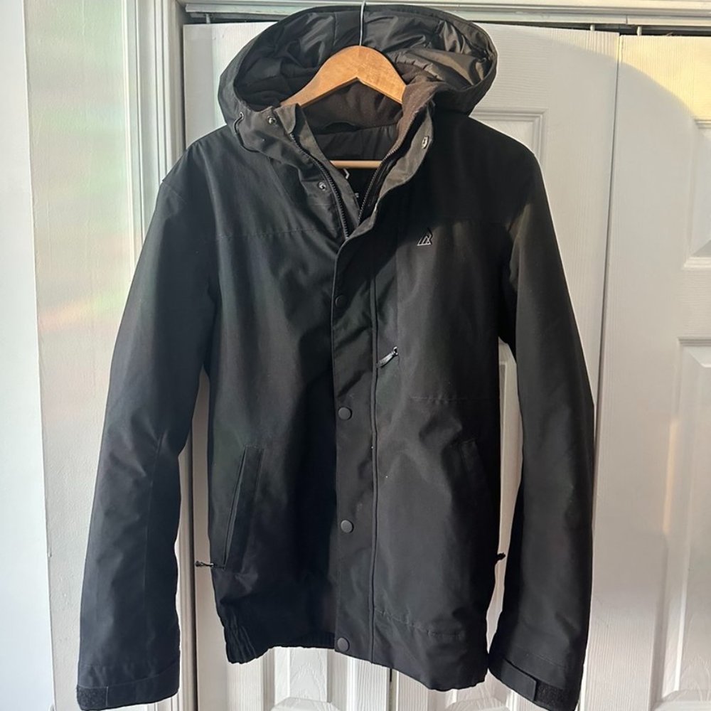 Ripzone ski jacket 8K waterproof & breathable Primaloft with skirt